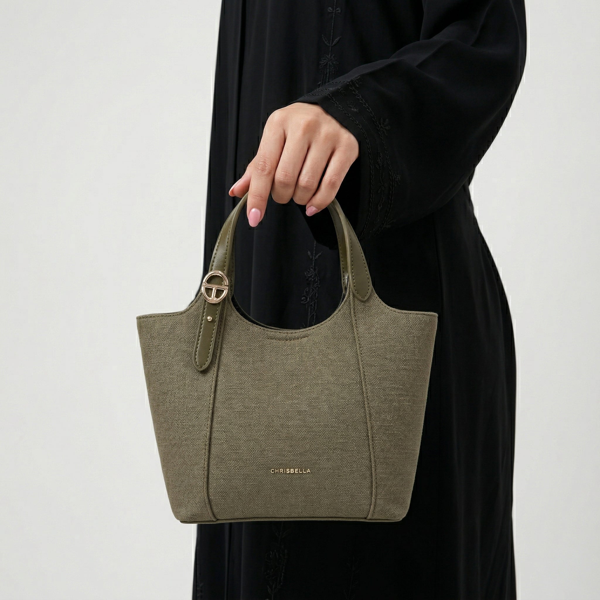 Bella's Stud-Bag